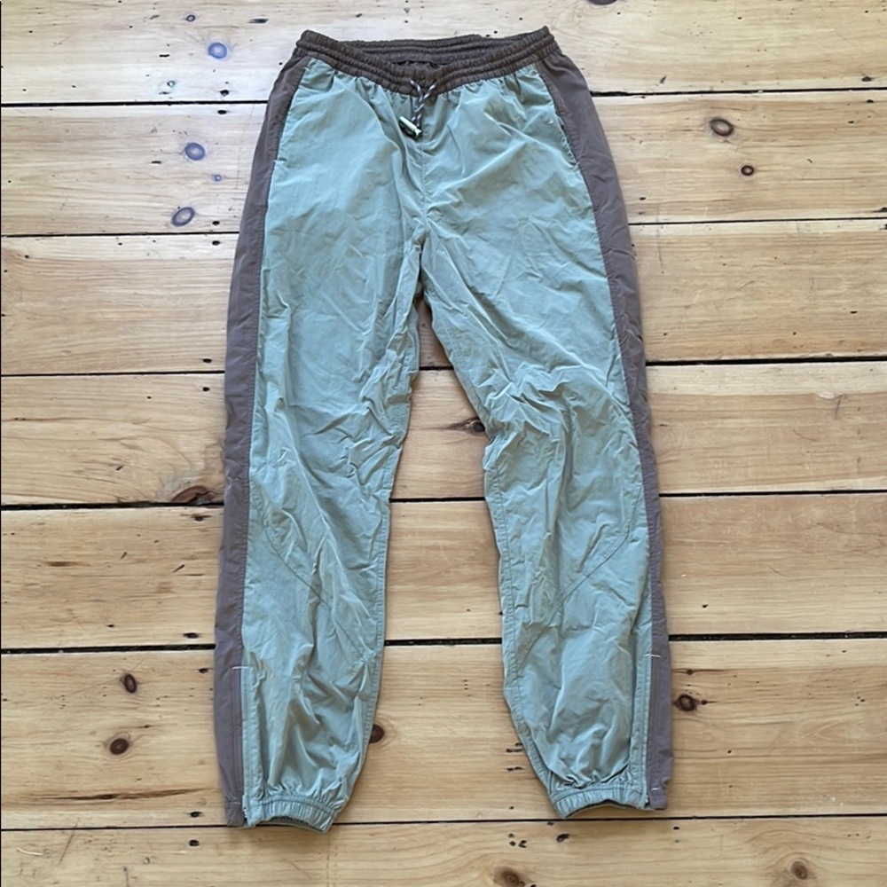 Lululemon pants